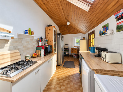 French property for sale in Bolazec, Finistère - €149,999 - photo 6