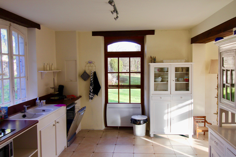 French property for sale in Huismes, Indre-et-Loire - photo 4