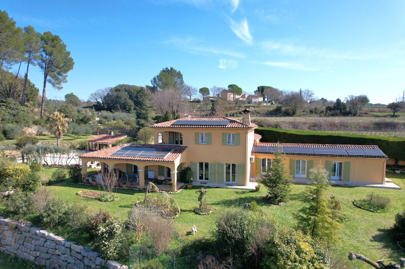 Maison à vendre à Cotignac, Var - 945.000 € - photo 1