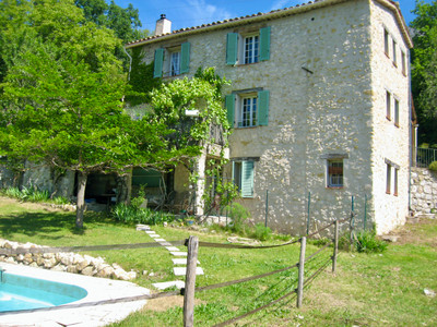 Maison à vendre à Gréolières, Alpes-Maritimes, PACA, avec Leggett Immobilier