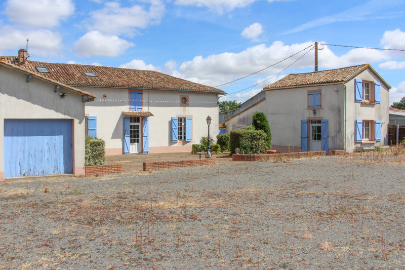 French property for sale in Faye-l'Abbesse, Deux-Sèvres - €200,000 - photo 9