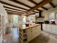 Maison à vendre à Pons, Charente-Maritime - 349.799 € - photo 3