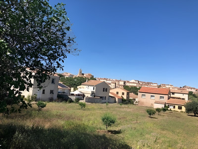 French property for sale in Servian, Hérault - €290,000 - photo 9
