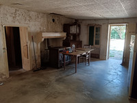 Maison à vendre à Pleuville, Charente - 99.000 € - photo 7