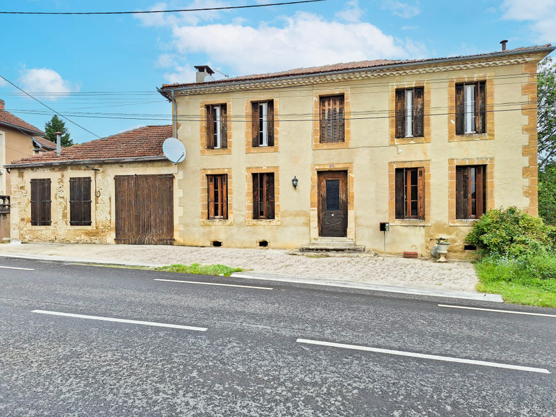 Maison à vendre à Castelnau-Magnoac, Hautes-Pyrénées - 194.400 € - photo 1
