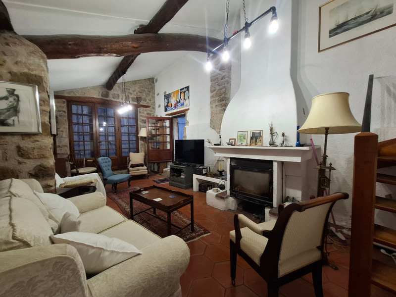 French property for sale in Entrecasteaux, Var - €560,000 - photo 8
