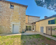 Maison à vendre à Loudun, Vienne - 169.000 € - photo 2