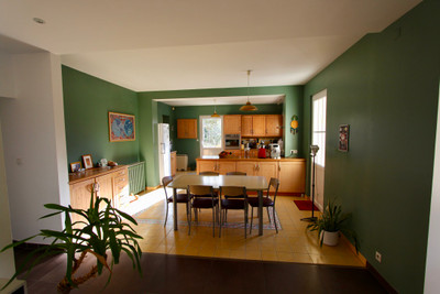 French property for sale in Ambarès-et-Lagrave, Gironde - €799,990 - photo 5