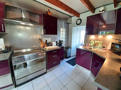 French property for sale in Gout-Rossignol, Dordogne - €263,000 - photo 1