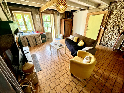 French property for sale in Bussière-Badil, Dordogne - €79,000 - photo 4