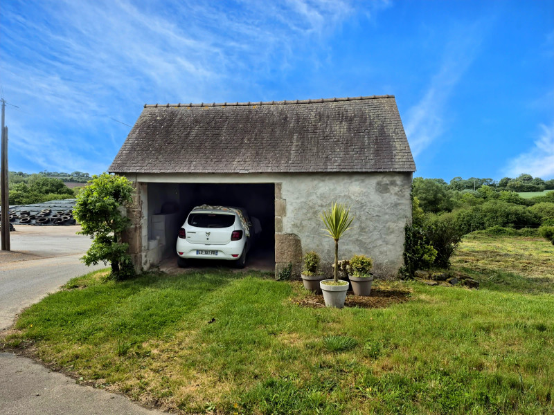 French property for sale in Bolazec, Finistère - €149,500 - photo 5