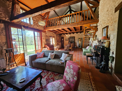 French property for sale in Sarliac-sur-l'Isle, Dordogne - €280,000 - photo 2