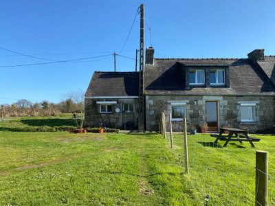 Maison à vendre à Lohuec, Côtes-d'Armor, Bretagne, avec Leggett Immobilier