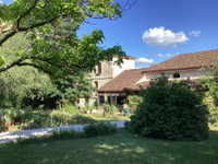 Maison à vendre à Montcuq-en-Quercy-Blanc, Lot - 621.500 € - photo 1