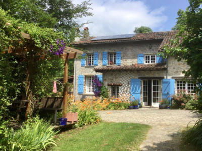 Maison à vendre à Durban-sur-Arize, Ariège, Midi-Pyrénées, avec Leggett Immobilier