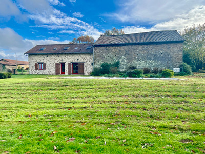 French property for sale in Cussac, Haute-Vienne - €288,500 - photo 2