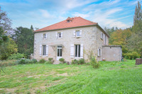Maison à vendre à Saint-Pastour, Lot-et-Garonne - 214.000 € - photo 1