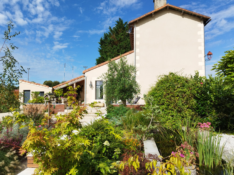 French property for sale in Romagne, Vienne - €328,600 - photo 2