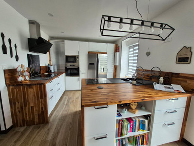 French property for sale in Maël-Pestivien, Côtes-d'Armor - €295,000 - photo 2