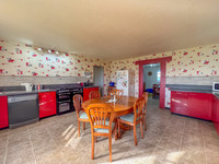 Propriété à vendre à Vernoux-en-Gâtine, Deux-Sèvres - 135 000 € - photo n°4