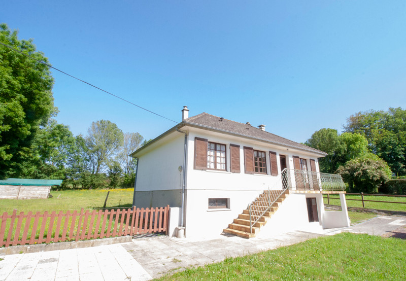 House in CollevillesurMer Calvados Under Offer.... WALK TO OMAHA