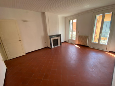 French property for sale in Perpignan, Pyrénées-Orientales - €93,000 - photo 2