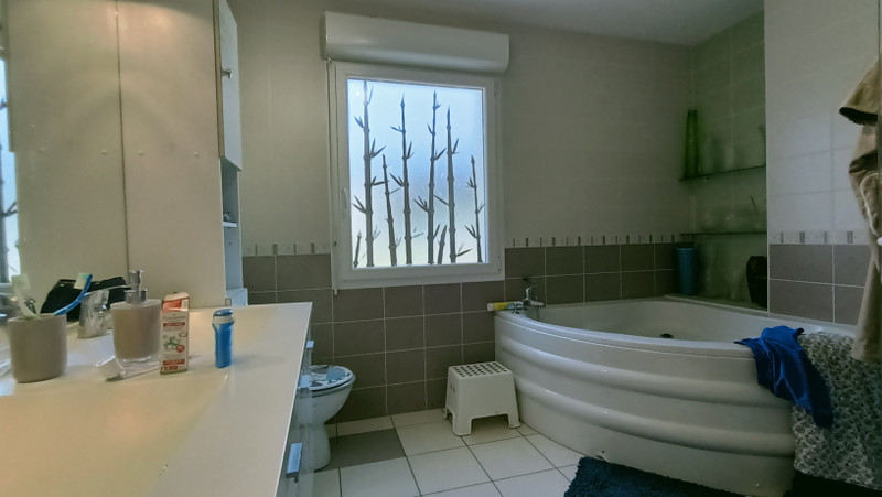 French property for sale in Mansle, Charente - €199,000 - photo 6