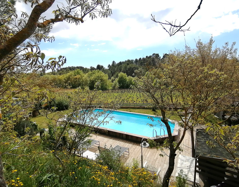 French property for sale in Grambois, Vaucluse - €540,000 - photo 3