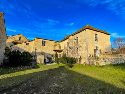 Chateau à vendre à Gourdon, Lot, Midi-Pyrénées, avec Leggett Immobilier