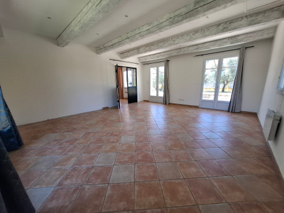 French property for sale in Régusse, Var - €399,000 - photo 2