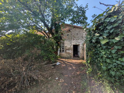 house for sale in Deux-Sèvres