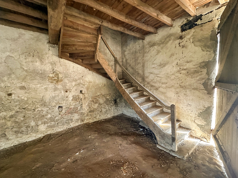 French property for sale in Sos, Lot-et-Garonne - €40,000 - photo 5