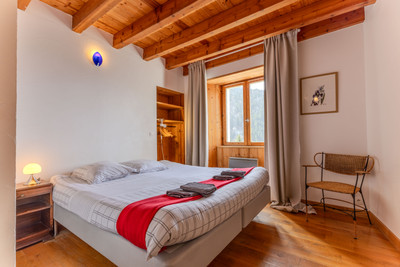 Ski property for sale in Alpe d'Huez - €1,750,000 - photo 9