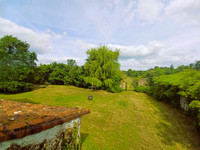 Chateau à vendre à Oroux, Deux-Sèvres - 371.000 € - photo 15