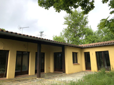 Maison à vendre à Saint-Michel, Haute-Garonne, Midi-Pyrénées, avec Leggett Immobilier