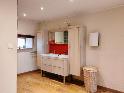 French property for sale in Saint-Gervais-d'Auvergne, Puy-de-Dôme - €235,000 - photo 6
