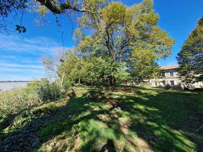 French property for sale in Saint-André-de-Cubzac, Gironde - €499,000 - photo 1