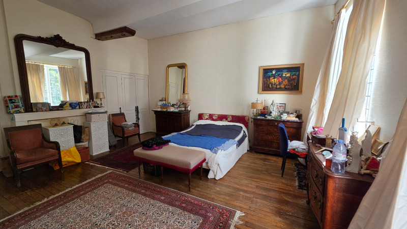 French property for sale in Savignac-de-l'Isle, Gironde - €477,000 - photo 8