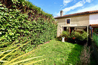 Maison à vendre à Écuras, Charente - 250.000 € - photo 6