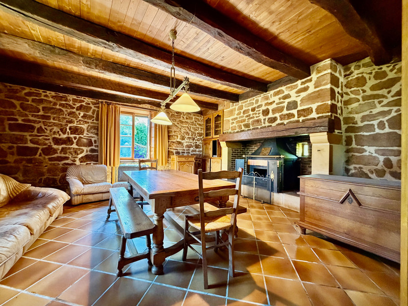 French property for sale in Hautefort, Dordogne - €214,000 - photo 5