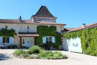 Maison à vendre à Trentels, Lot-et-Garonne - 990 000 € - photo 3