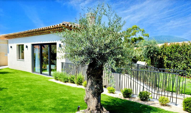 French property for sale in Sainte-Maxime, Var - €1,790,000 - photo 9