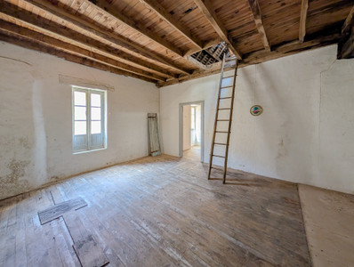 French property for sale in Badefols-d'Ans, Dordogne - €31,600 - photo 5