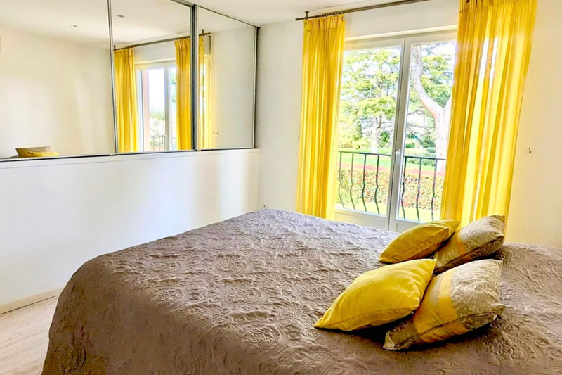 French property for sale in Biot, Alpes-Maritimes - €795,000 - photo 6