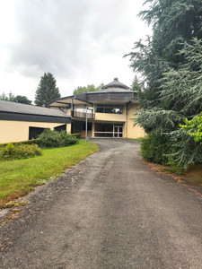 Maison à vendre à Saint-Yrieix-le-Déjalat, Corrèze, Limousin, avec Leggett Immobilier