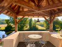 Maison à vendre à Bonnes, Charente - 640.000 € - photo 8