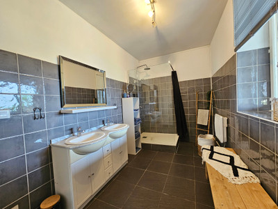 French property for sale in Tortezais, Allier - €114,000 - photo 6