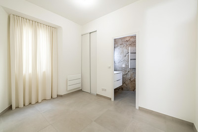 French property for sale in Nice, Alpes-Maritimes - €550,000 - photo 4