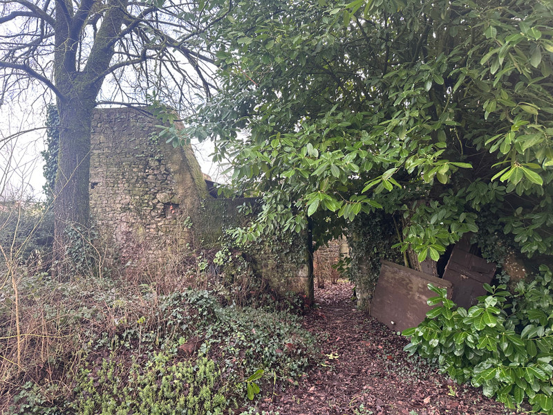 French property for sale in Loyat, Morbihan - €103,000 - photo 4