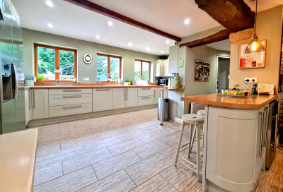 French property for sale in Passais Villages, Orne - €262,500 - photo 2